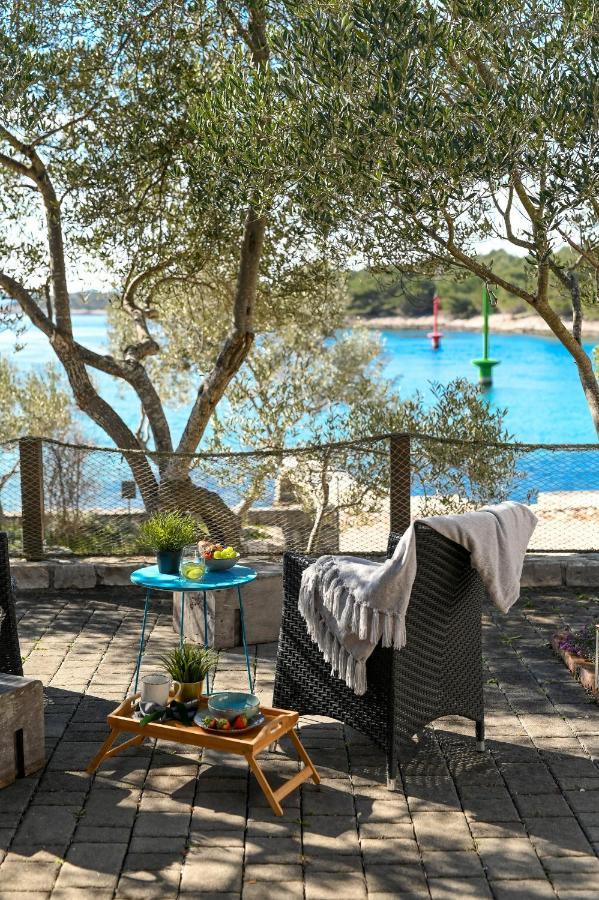 Mia Mobile Home With Jacuzzi Ždrelac Εξωτερικό φωτογραφία