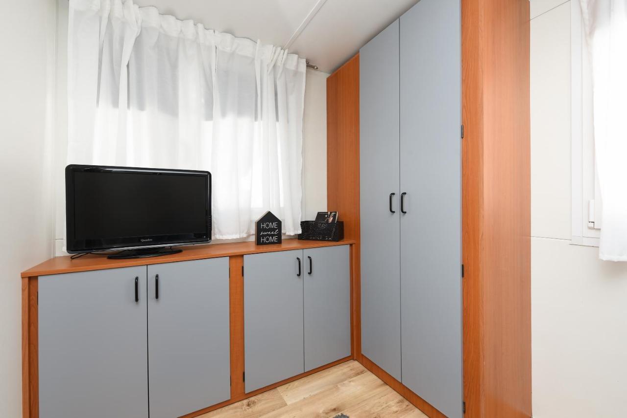 Mia Mobile Home With Jacuzzi Ždrelac Εξωτερικό φωτογραφία
